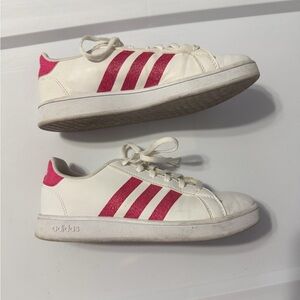 Adidas Kids Sneakers in White and Pink